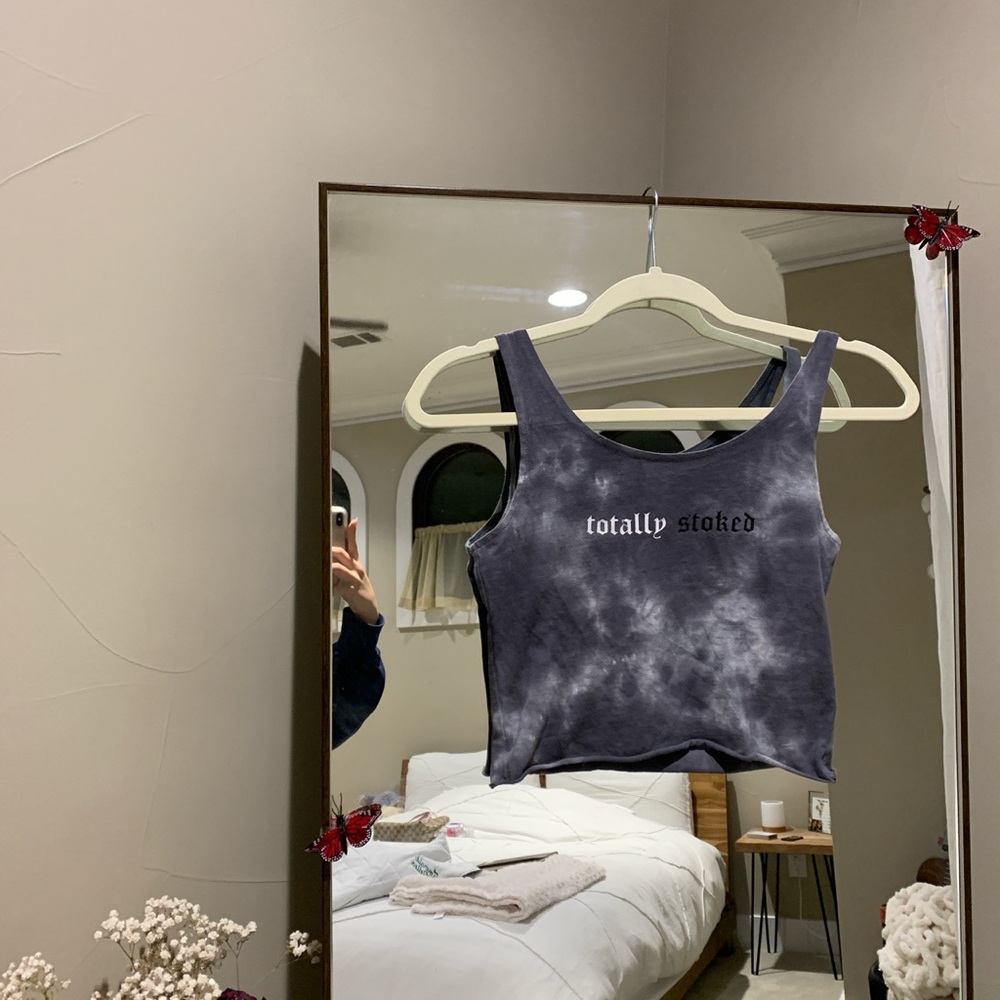 gothic bleached crop top